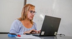 Todo el proceso es gratuito y no requiere intermediarios ./ Foto: Archivo / La Opinión