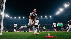 Aston Villa vs. Liverpool, 2025. 