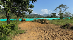 Inició movimiento de tierra para la construcción de centros de atención social para niños y adultos mayores.