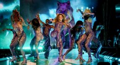 SHAKIRA-WORLD-TOUR