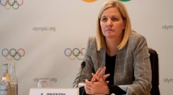 Kirsty Coventry ha sido elegida nueva presidenta del Comité Olímpico Internacional (COI), 