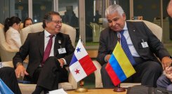 COLOMBIA Y PANAMA - PETRO Y MULINO