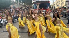 DESFILE REY MOMO