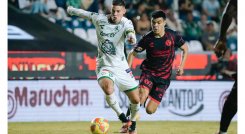 James Rodríguez vs. Tijuana. 
