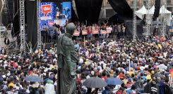 La marcha en favor de las reformas sociales tuvo una masiva respuesta./Foto Presidencia de la República