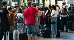 Pasajeros en Aeropuerto