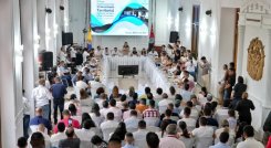 El gobernador William Villamizar y la ministra de Vivienda Helga María Rivas presidnideron el encuentro por el agua/Foto cortesía
