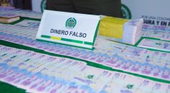 Billetes falsos.