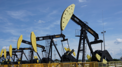 Petroleo baja luego de la decisión OPEP+