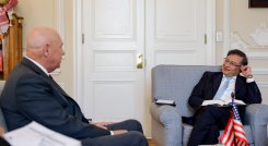 La reunión sorpresa entre Petro, Sarabia y  John Mcnamara