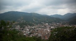 Más de mil campesinos no están dispuestos a trasladarse al departamento del Cesar.