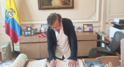 Petro firmó el decreto que convoca a la consulta popular