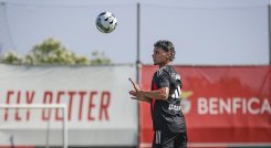 El volante colombiano Richard Ríos tuvo su primer contacto con su nuevo equipo.