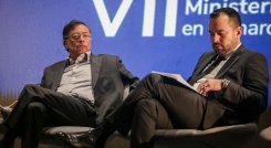 GUSTAVO PETRO. 