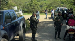 Hallan cadáver con los ojos vendados