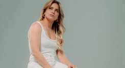 Adriana Lucía presenta en video a ‘Dos extraños’.