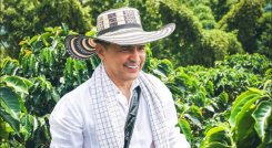 ¡Ay Ombe!: Jorge Celedón convierte sus canciones en sabores de café.