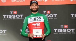 Filippo Ganna, el vencedor de la tapa 18 una contrarreloj individual.