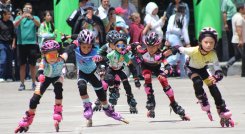 Las semillitas del patinaje rojinegro se dieron un champú en Lourdes.