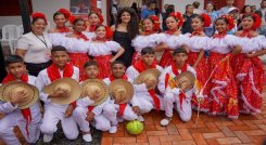 La ministra de Las Culturas, Artes y Saberes promueve las expresiones artísticas en la zona del Catatumbo.