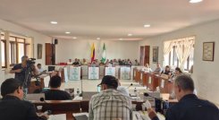 Coalición mayoritaria tiene reparos y deja en estudio a la enajenación del lote para el SENA.