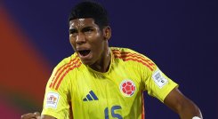 Miguel Solarte abrió el camino del triunfo de Colombia ante Corea del Norte.