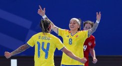 La selección nacional comenzó bien su participación en el Campeonato Mundial que se cumple en Filipinas.