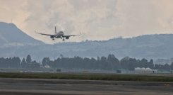 CRISIS EN AEROLINEAS / COLPRENSA 