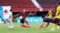 Julián Anaya, Cúcuta vs. Huila. 