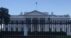 Nuevas reglas en la Casa Blanca: periodistas necesitarán cita para acceder a despachos oficiales