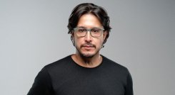 El cucuteño Jean Pierre Carrillo nominado al Premio Cacique de Oro Internacional 2025.