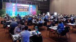 Rueda de negocios. / Foto Leonardo Favio Oliveros-La Opinión