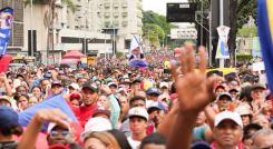 Chavismo toma las calles
