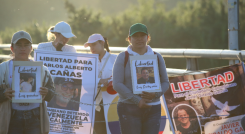 Familiares de colombianos presos en Venezuela protestaron de nuevo en el Simón Bolívar.