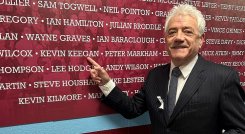 Kevin Keegan es una de las grandes figuras que ha tenido el fútbol inglés en la historia, destacándose con el Liverpool.