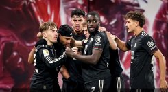 El Bayern Múnich no cede en la cima de la Bundesliga, al golear por segunda vez al Leizipg en la temporada marcándole once goles en los dos duelos. 