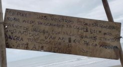 HALLAN CINCO CABEZAS CORTADAS EXPUESTAS EN UNA PLAYA DE ECUADOR