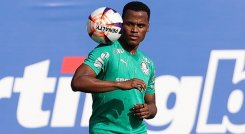 Jhon Arias, tras su presentación tuvo su primer entrenamiento con el  Verdao.