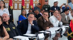 Gobernadores William Villamizar y Juvenal Díaz. / Foto: Manuel Ramírez-La Opinión