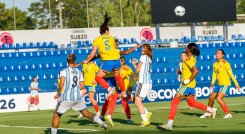 El seleccionado juvenil femenino de Colombia cerró con derrota el Sudamericano de Paraguay al ser goleada por Argentina el sábado.