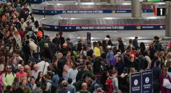 Donald Trump plantea usar agentes del ICE en aeropuertos de EE. UU.