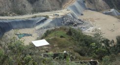 Los voceros comunales de la vereda La Madera denuncian posible contaminación ambiental con los lixiviados.