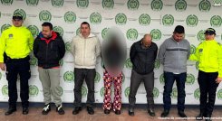 funcionarios-de-migracion