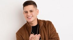 El cucuteño Pedro Carvajal conquistó ‘A Otro Nivel’ con versatilidad y sabor salsero.