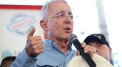 Expresidente Álvaro Uribe Vélez. 
