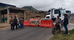 Bloqueo vial en la entrada a Chitagá. 
