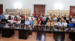 La Gobernación de Norte de Santander entregó boletos de viaje a 50 empresarios de Villa del Rosario, Cúcuta, Pamplona, Ocaña, Los Patios y Silos, entre otros municipios./ Foto cortesía