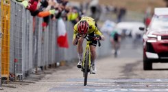 Jonas Vingegaard, apareció en la montaña del Giro.
