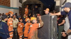 Damnificados comenzaron a recibir las ayudas humanitarias. 