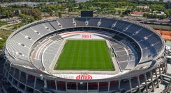 Una noche en El Monumental: una experiencia para futboleros